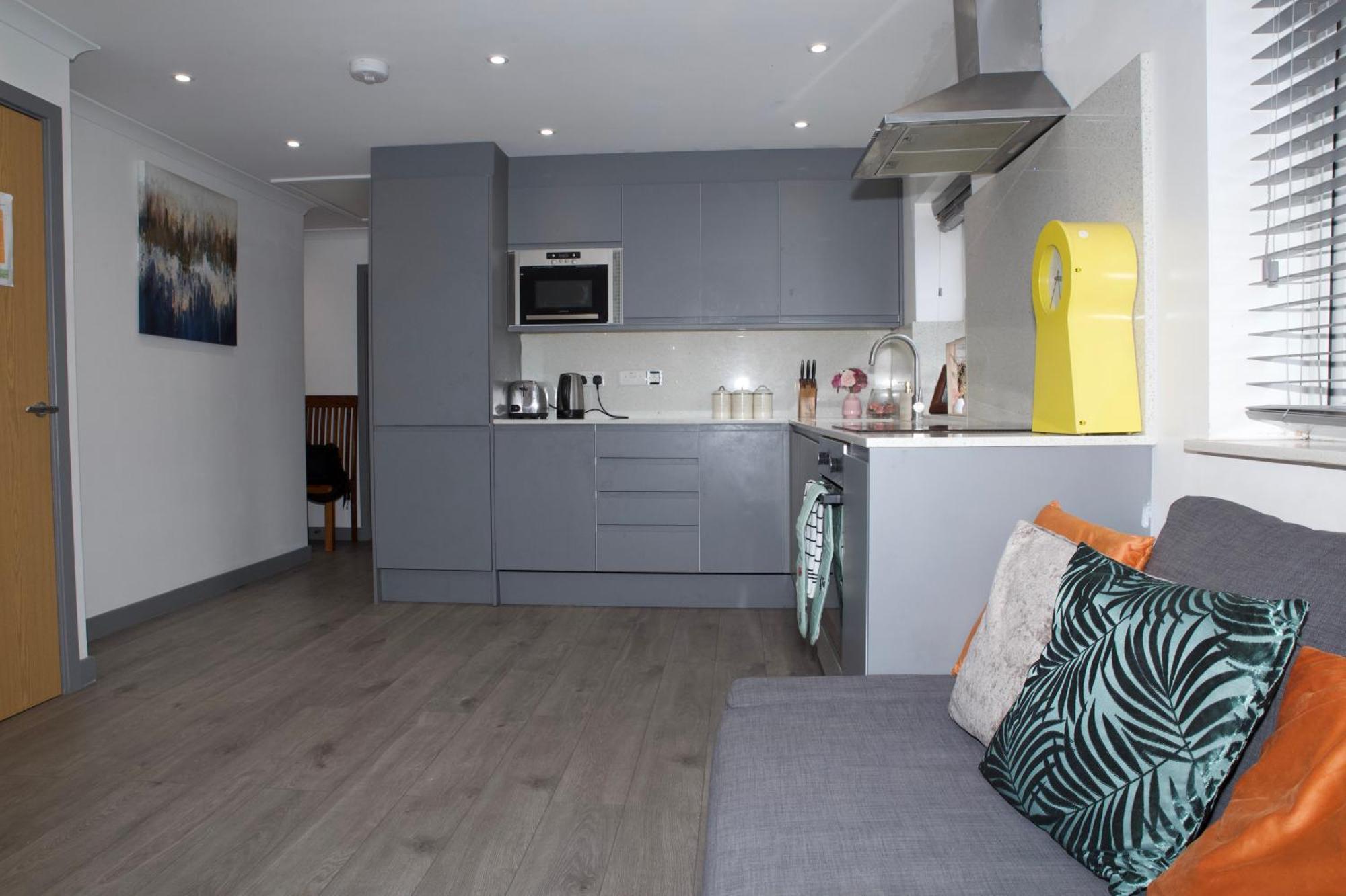 Spacious Modern 2 Bed Flat In City Centre Reading Bagian luar foto
