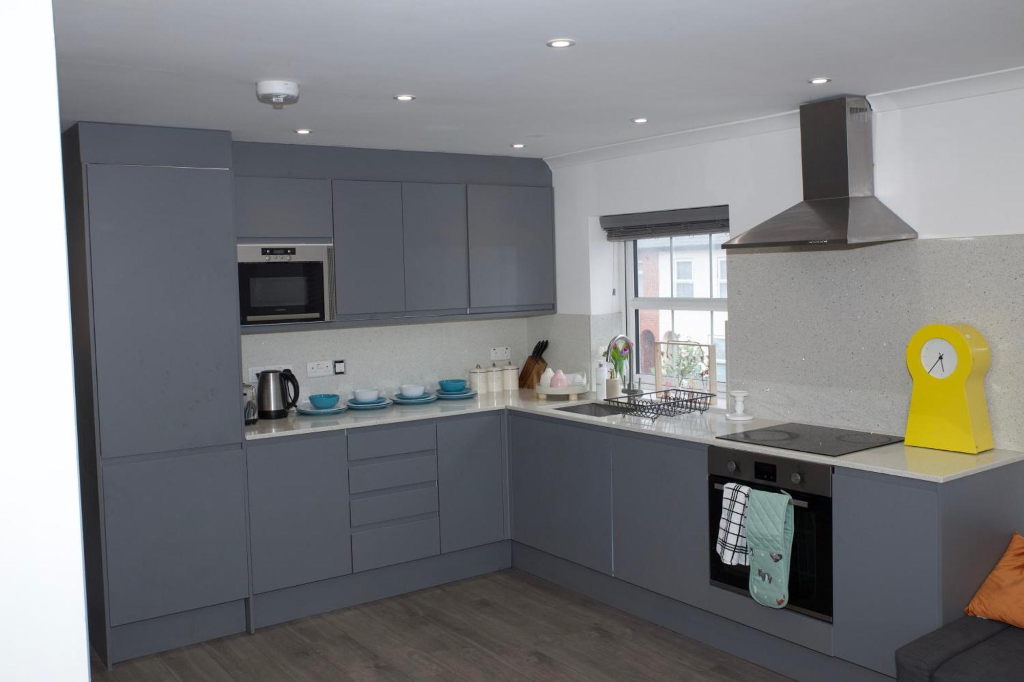 Spacious Modern 2 Bed Flat In City Centre Reading Bagian luar foto