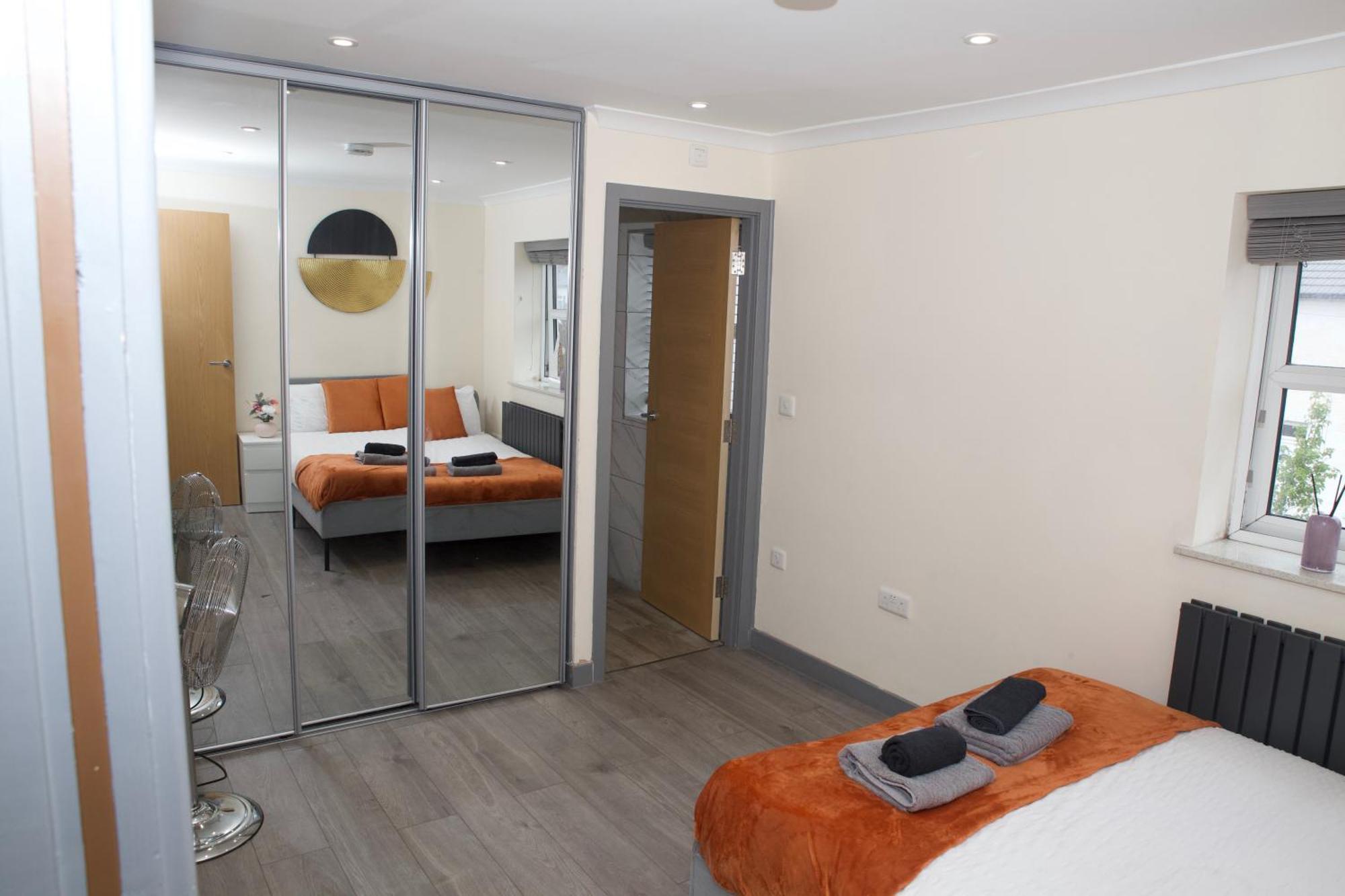 Spacious Modern 2 Bed Flat In City Centre Reading Bagian luar foto