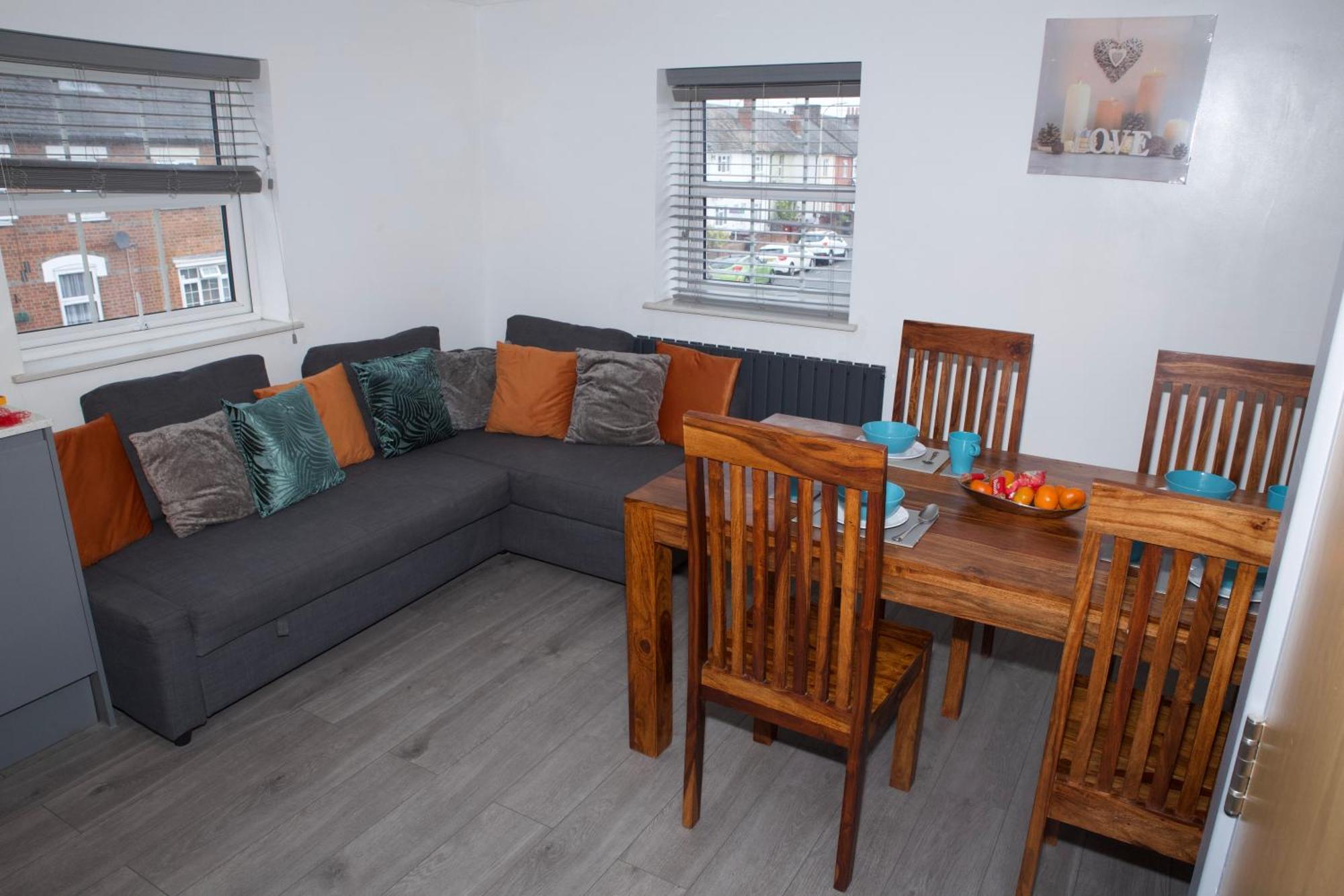 Spacious Modern 2 Bed Flat In City Centre Reading Bagian luar foto